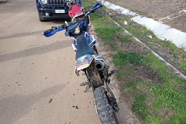 motocross2CE3706BA-67D6-02C1-0CEE-7FA65FC28721.jpg