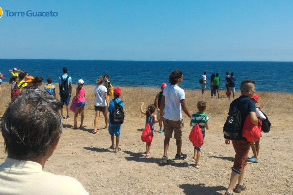 bambini-saharawi-a-torre-guaceto-5603611BC-0A41-5773-7A98-B0391B4361A8.jpg