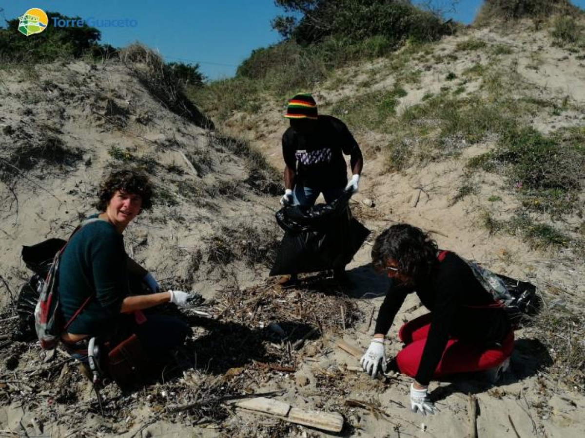 Integrazione e tutela dell'ambiente: a Torre Guaceto i volontari fanno comunità per la Riserva