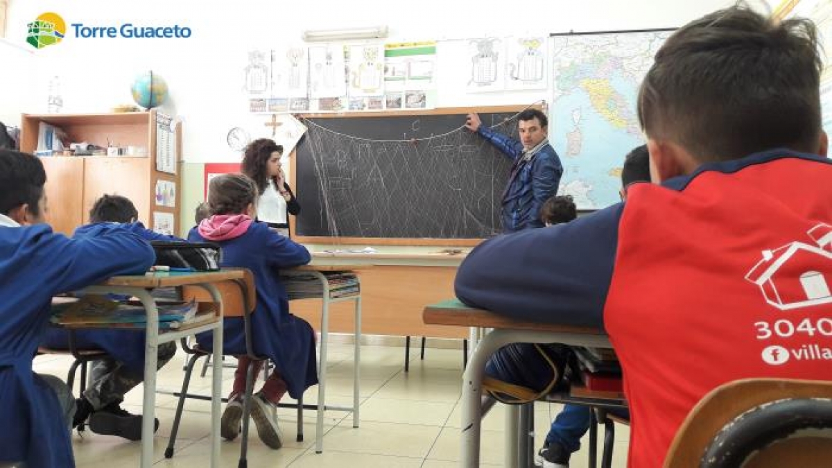 Dalla barca alla cattedra: il Cap Salento approda a scuola