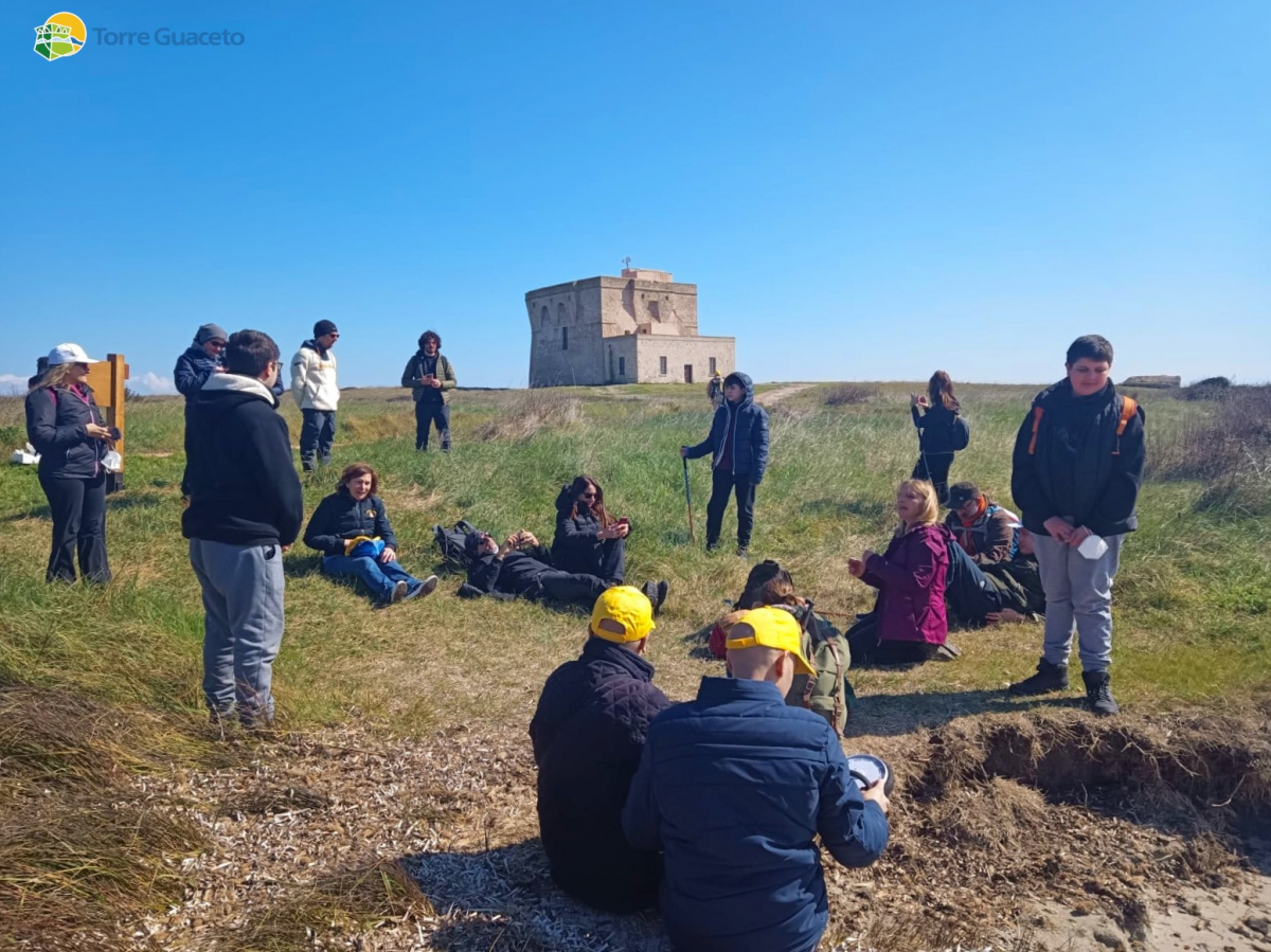 La staffetta blu per l’autismo fa tappa a Torre Guaceto