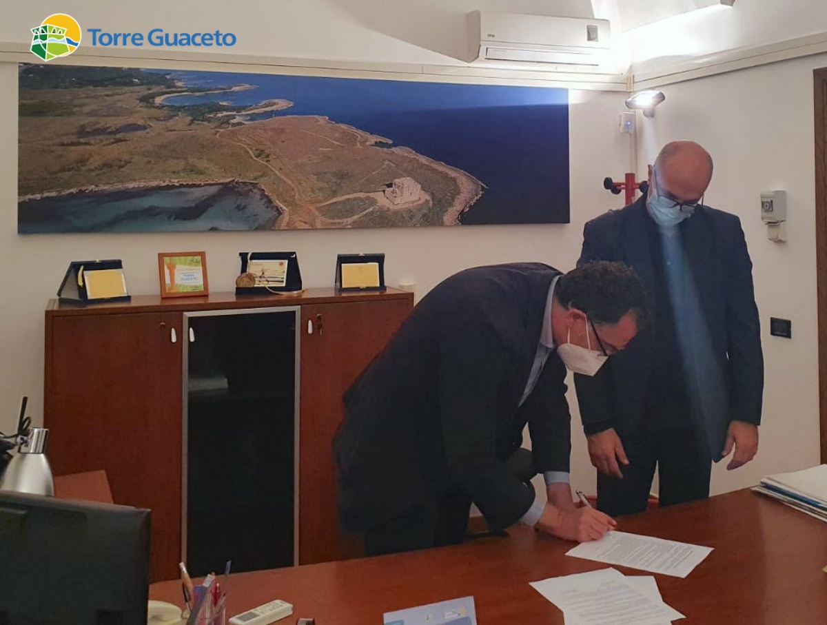 Consorzio di Torre Guaceto e Carbinia insieme per la pulizia spiagge